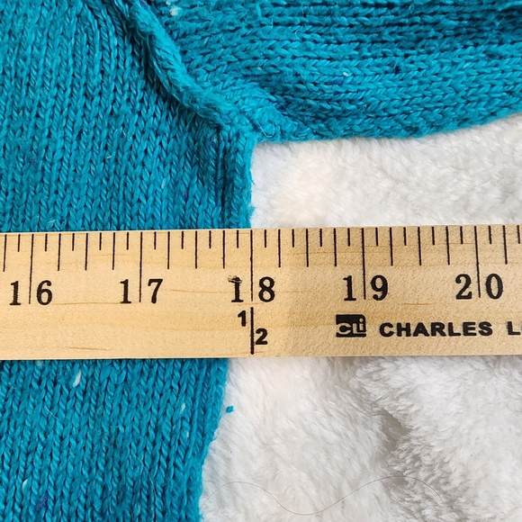 Liz Claiborne Turqoise Sweater with Button Detail, EUC, Size Medium - Picture 5 of 7